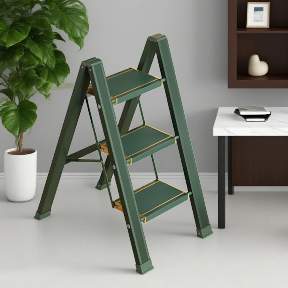 GROVIA 3/4 Step Aluminium Folding Ladder - 28cm Wide Pedals, 150kg Capacity, Folded Size 4.5cm, Anti-Slip Base - Green