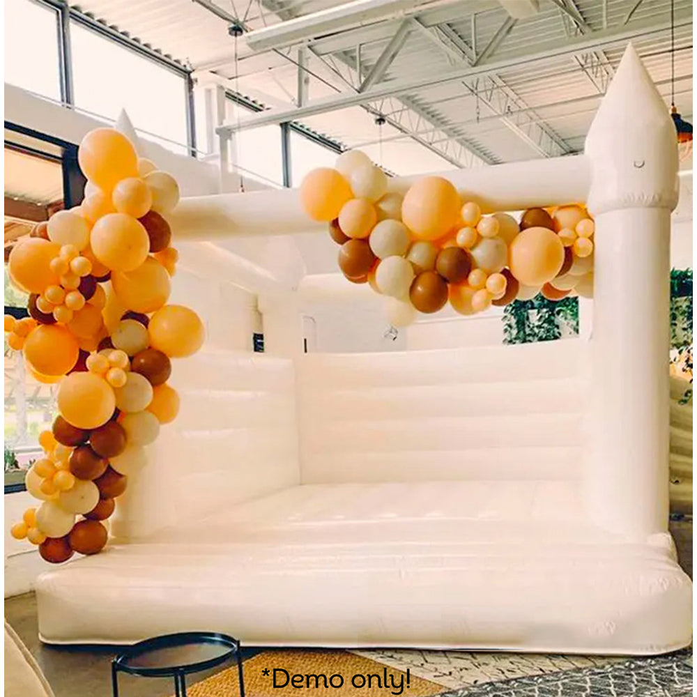 GAMEON 0118 Bounce House 5X4X3.4m PVC Bouncy Castle with Blower For Fun White Wedding Bounce House