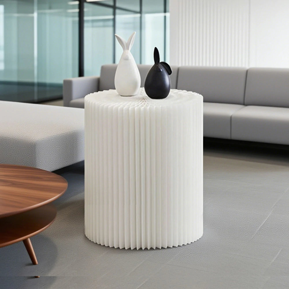 LIVARA Cardboard Cylinder Display Stand – Lightweight, Eco-Friendly Round Showcase for Retail or Exhibitions - White