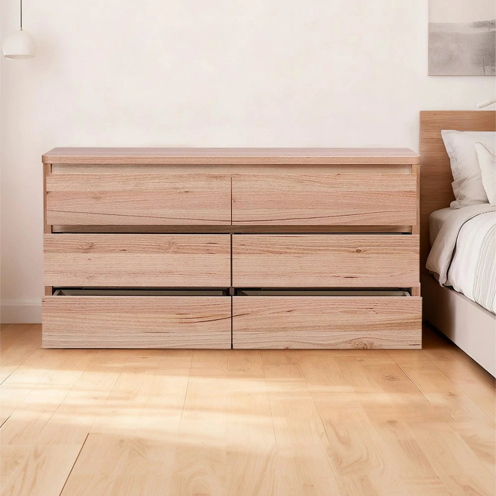 LIVARA 424 Dresser, Tasmanian Oak, Six Drawers, Handle-Free Design, Rounded Edges, Minimalist Scandinavian Style, Natural Finish