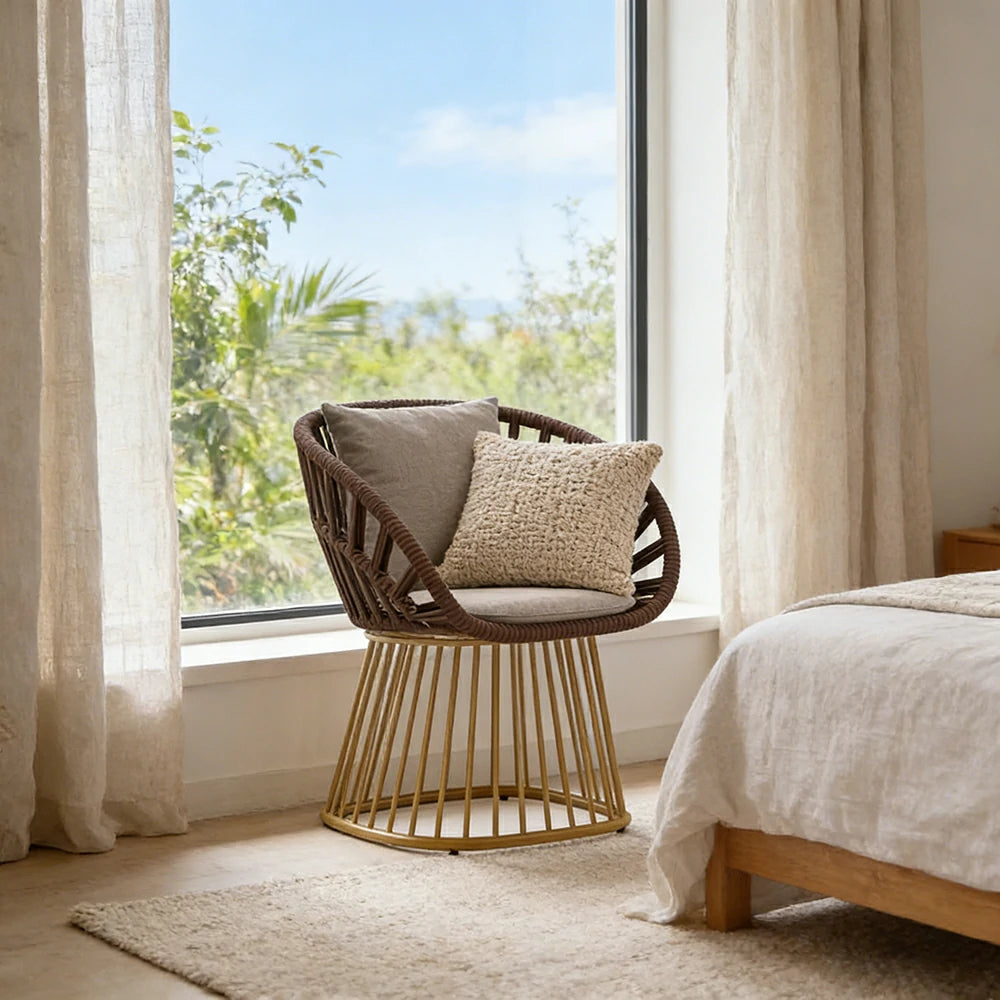 LIVARA Low-Back Lounge Chair - UV and Water-Resistant Woven Fabric, Powder-Coated Aluminium Frame, High-Resilience Cushion - Brown