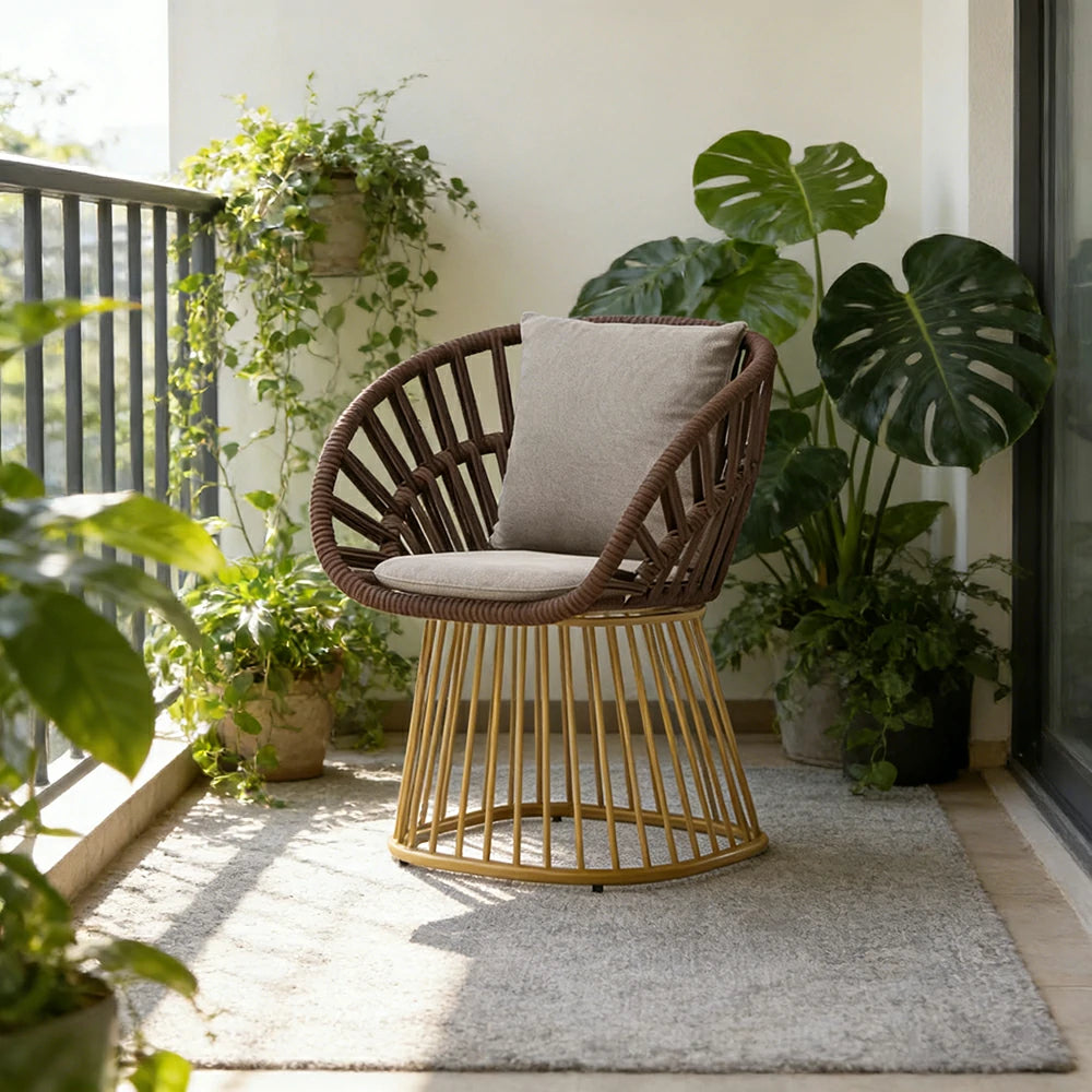 LIVARA Low-Back Lounge Chair - UV and Water-Resistant Woven Fabric, Powder-Coated Aluminium Frame, High-Resilience Cushion - Brown