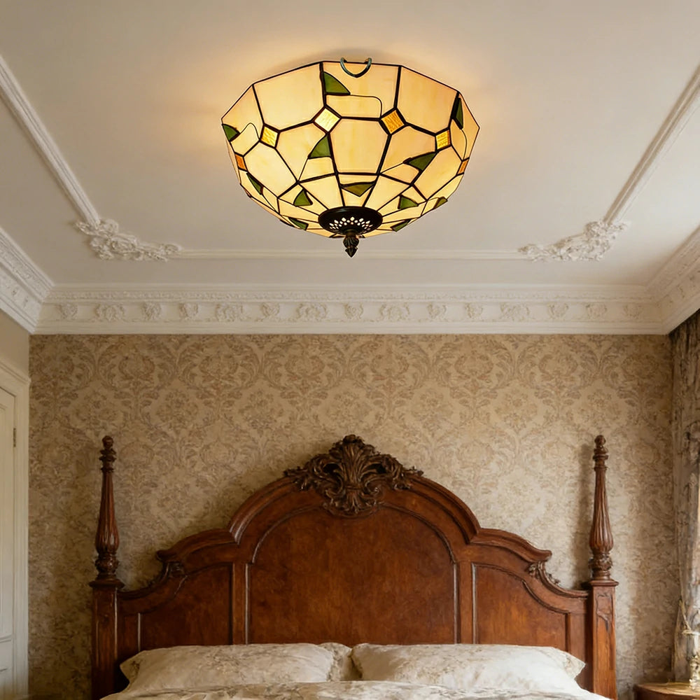 LIVARA Warm Leaf Stained Glass Ceiling Light Handcrafted Vintage Ambient Lighting 30/40cm Living Room Bedroom Dining