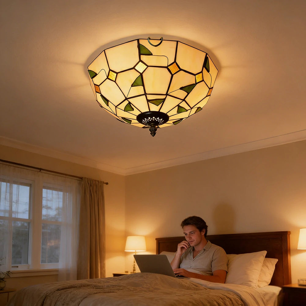 LIVARA Warm Leaf Stained Glass Ceiling Light Handcrafted Vintage Ambient Lighting 30/40cm Living Room Bedroom Dining