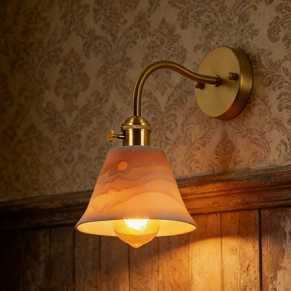 LIVARA Vintage Wall Light 40W Edison Bulb Layered Mountain Design Curved Arm Brass Structure for Bedroom Hallway Living Room
