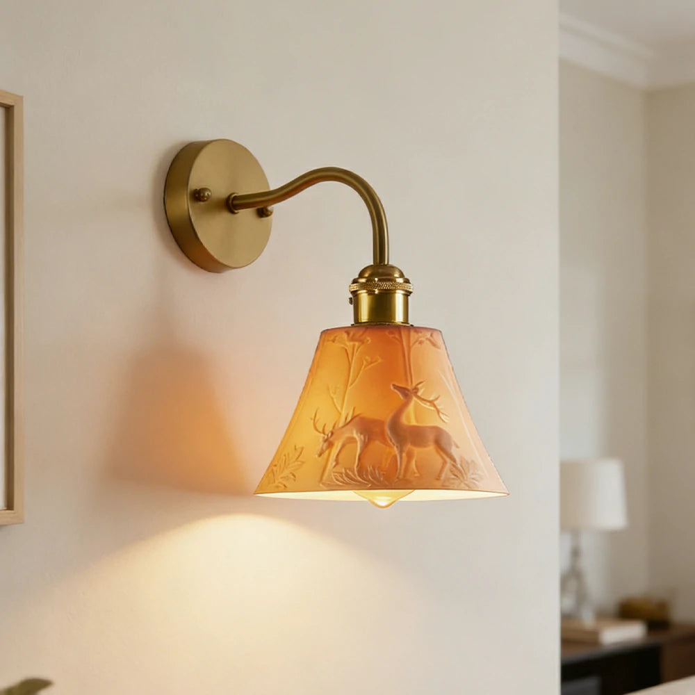 LIVARA Vintage Wall Light 40W Edison Bulb Deer Design Curved Arm Brass Structure for Bedroom Hallway Living Room