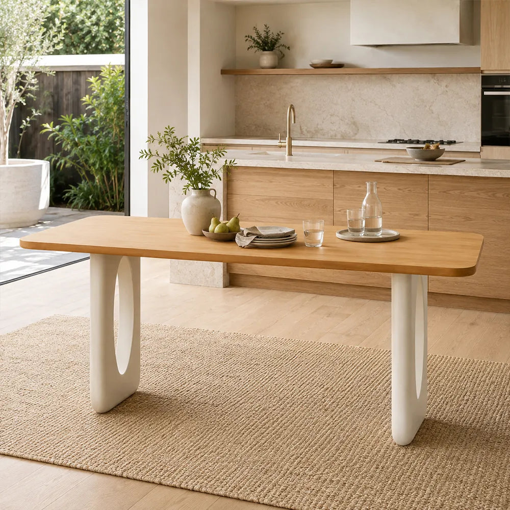 LIVARA 140/160cm Solid Rubberwood Dining Table, Modern Rectangular Kitchen Table with Rounded Edges and Oval Openwork Panel Legs - Natural