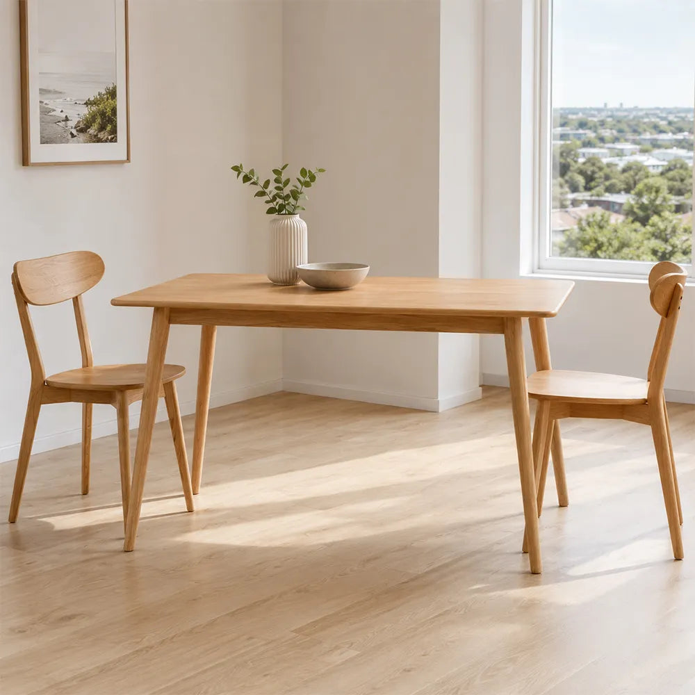 LIVARA Modern Rectangular Solid North American FAS-Grade Red Oak Dining Table Natural Wood Grain Angled Legs 130/150cm - Natural