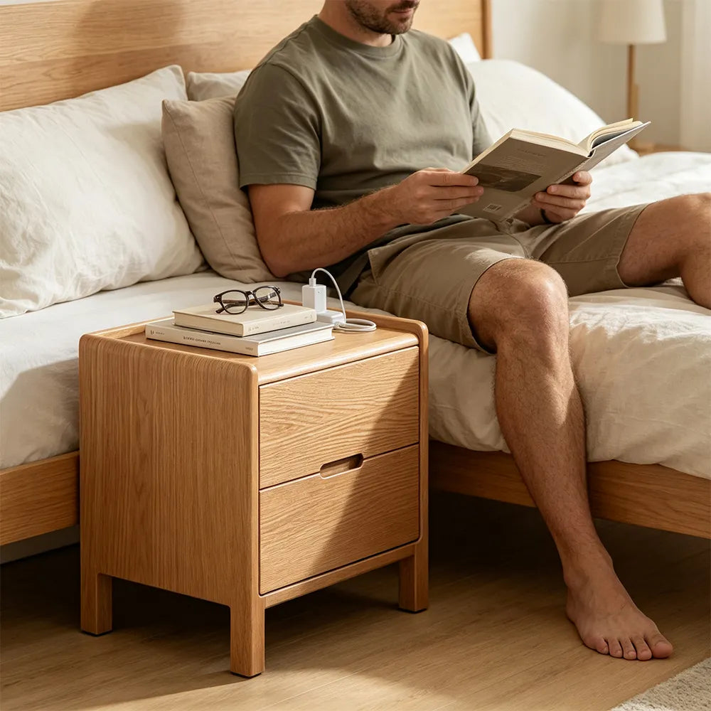 LIVARA Modern Solid Wood Bedside Table with Double Drawers, Metal Drawer Slides, Raised Tabletop Edges, Sturdy Wooden Legs, 40cm - Natural Wood