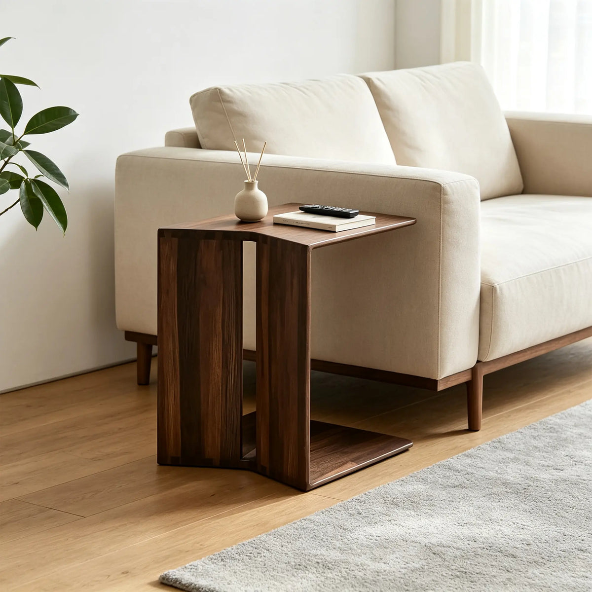EN LIVARA Modern Ash Wood Side Table C Shaped Design Stable Support Baked Paint Finish for Living Room Bedroom Lounge - Walnut