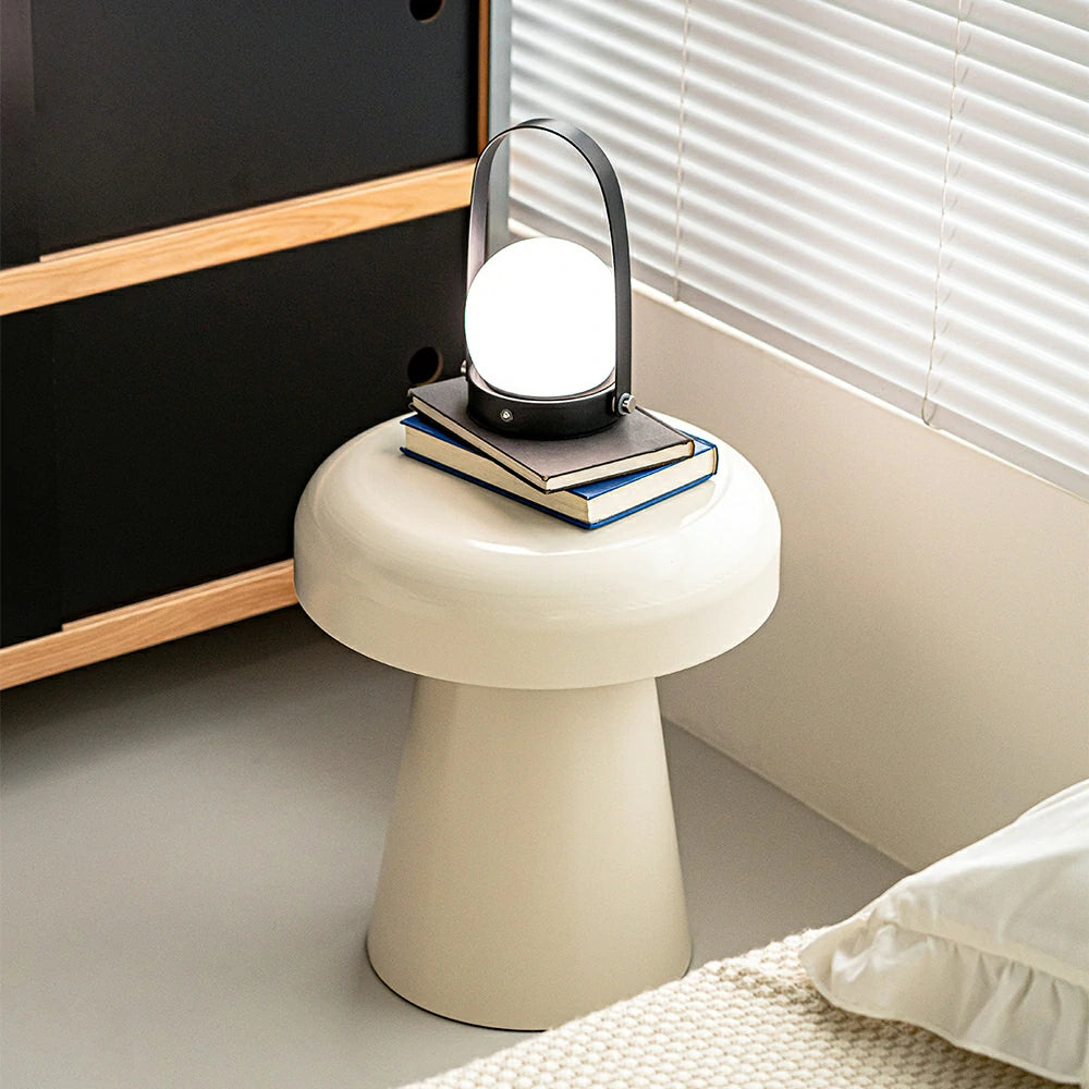 LIVARA Modern Side Table - Compact Metal Design, Smooth Gloss Finish, Stable Base for Living Room & Home Office, 46cm Height - White