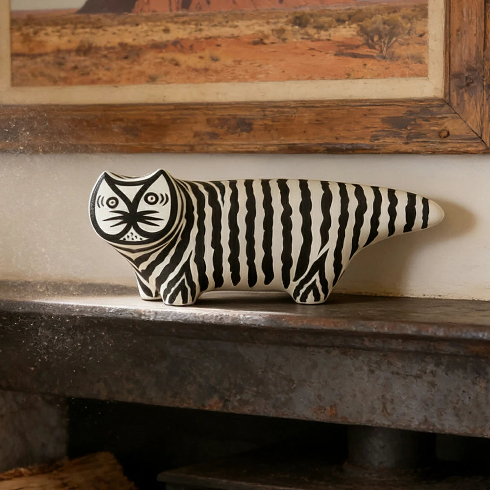 LIVARA Ceramic Decorative Ornament Chartreux Cat Form Artistic Display Matte Ceramic Handcrafted Stone-Texture Design