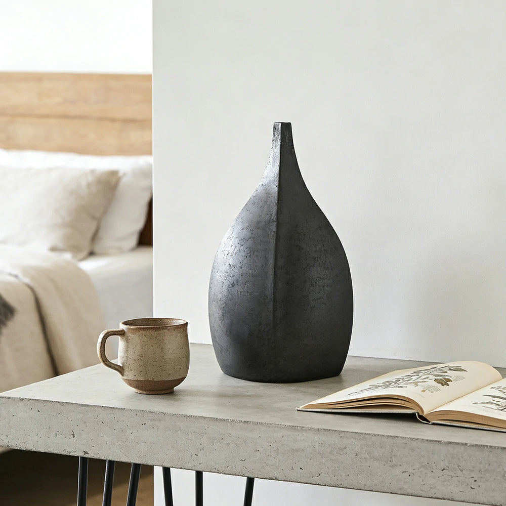 LIVARA Ceramic Decorative Ornament Small-Neck Bottle Artistic Display Matte Ceramic Handcrafted Stone-Texture Design