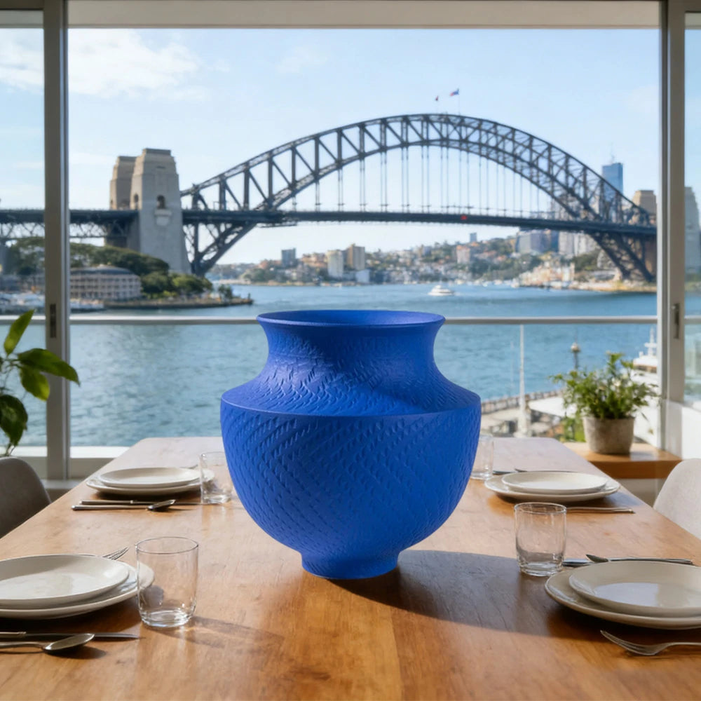 LIVARA Ceramic Vase Ornament Klein Blue Matte Texture High-Fired Ceramic Artistic Display