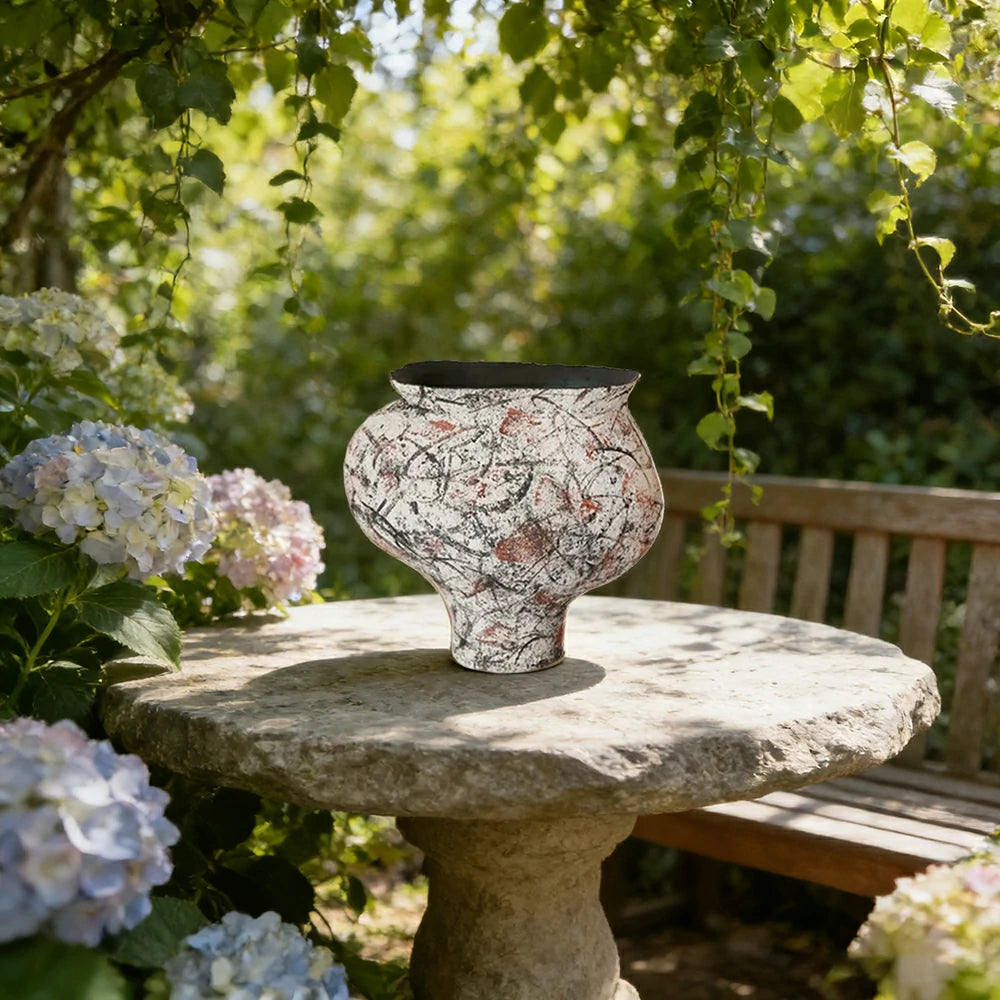 LIVARA Ceramic Vase Ornament Textured Graffiti Vessel Water-Propagation Ready Artistic Home Display Matte Ceramic Handcrafted Finish