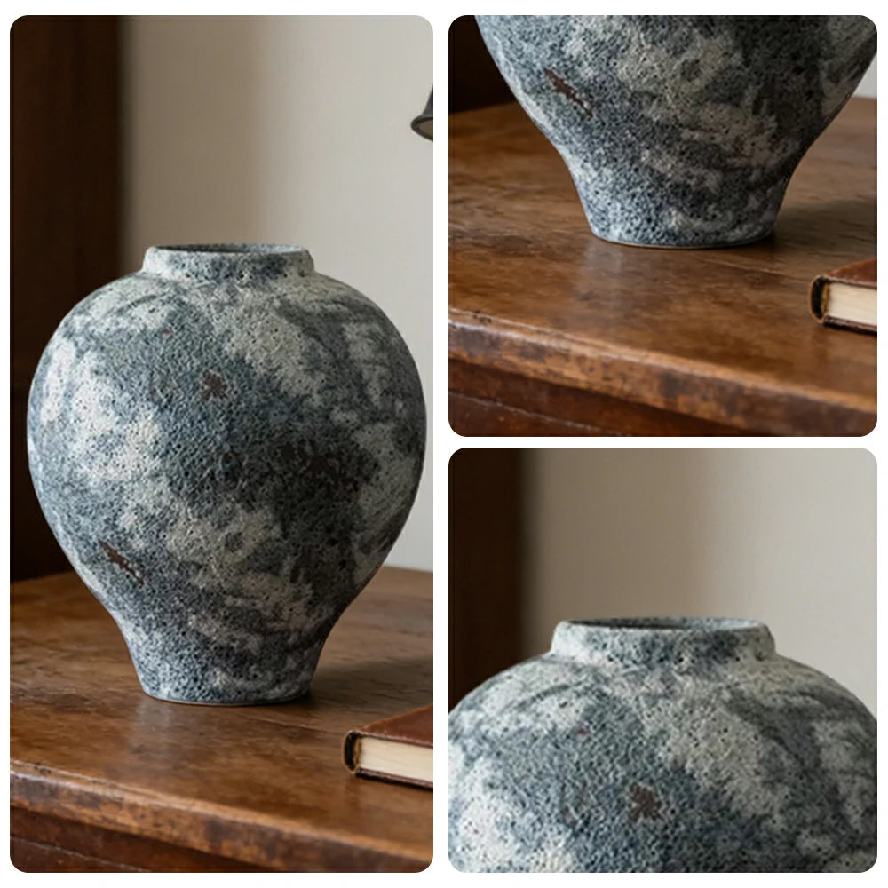 LIVARA Ceramic Vase Decor Display Matte Ceramic Moon-Shaped Handcrafted Artistic Design