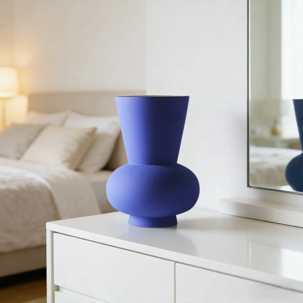 LIVARA Ceramic Vase Ornament Modern Minimalist Artistic Display Matte Ceramic Handcrafted Stone-Texture Design