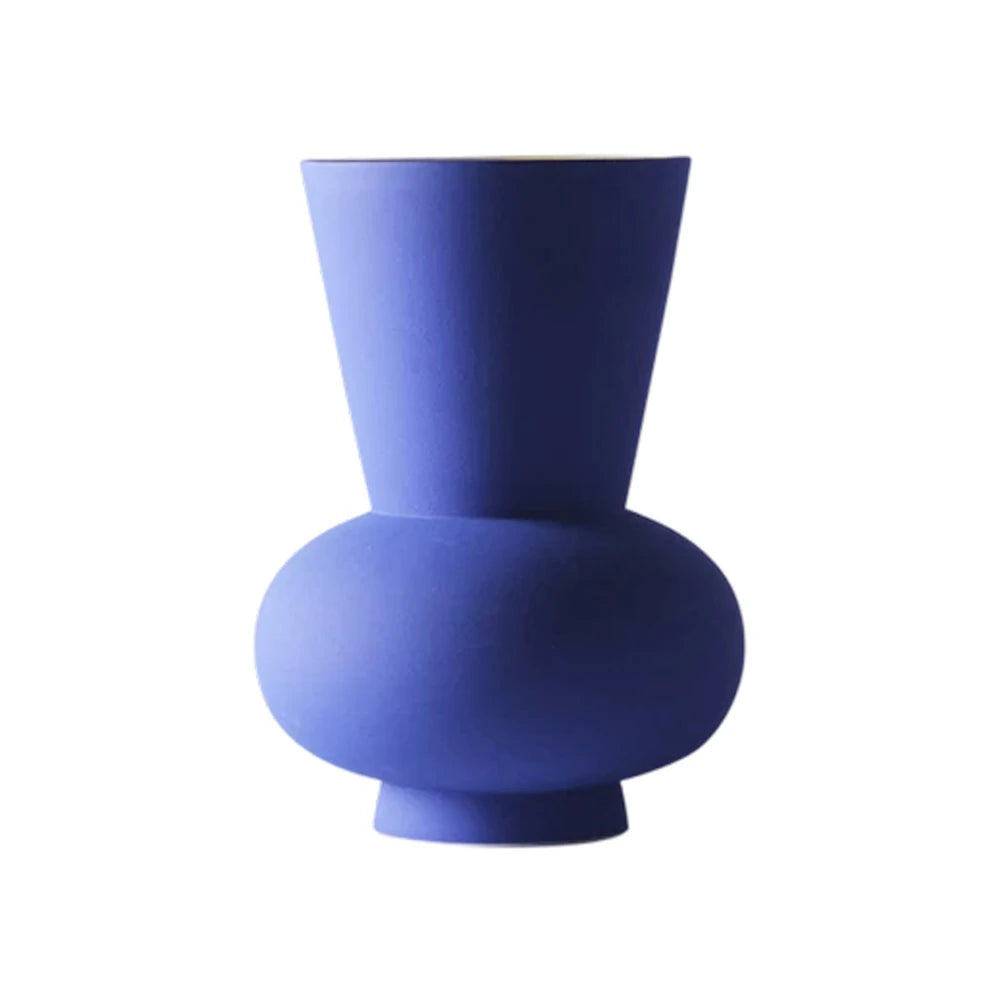 LIVARA Ceramic Vase Ornament Modern Minimalist Artistic Display Matte Ceramic Handcrafted Stone-Texture Design