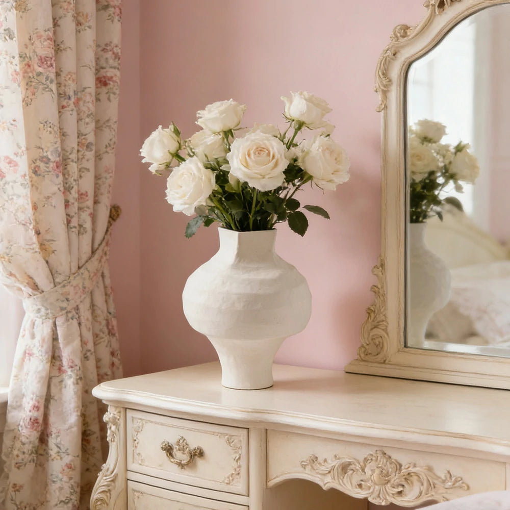 LIVARA Ceramic Vase Ornament Mid-Century Bulbous Form Artistic Home Display Matte Ceramic Handcrafted Stone-Texture Finish