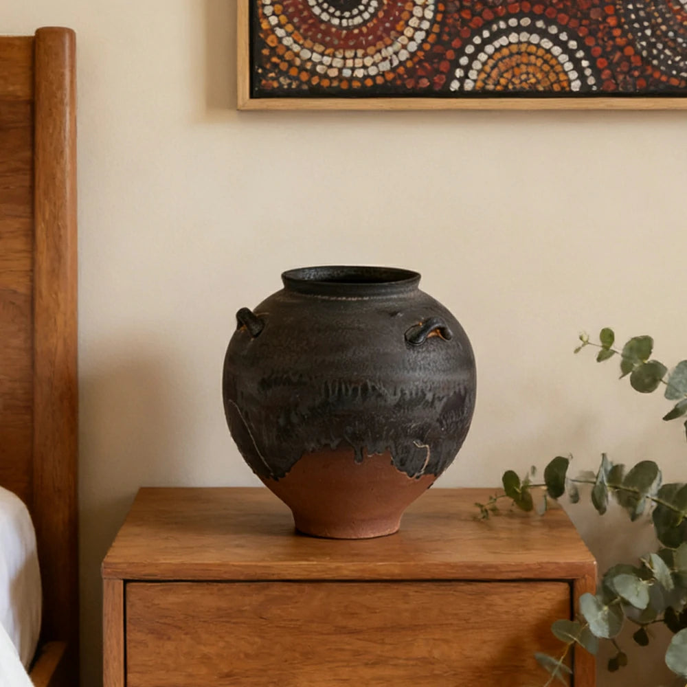 LIVARA Ceramic Vase Ornament Japanese Retro Black Tone Decorative Display Matte Ceramic Handcrafted Textured Finish