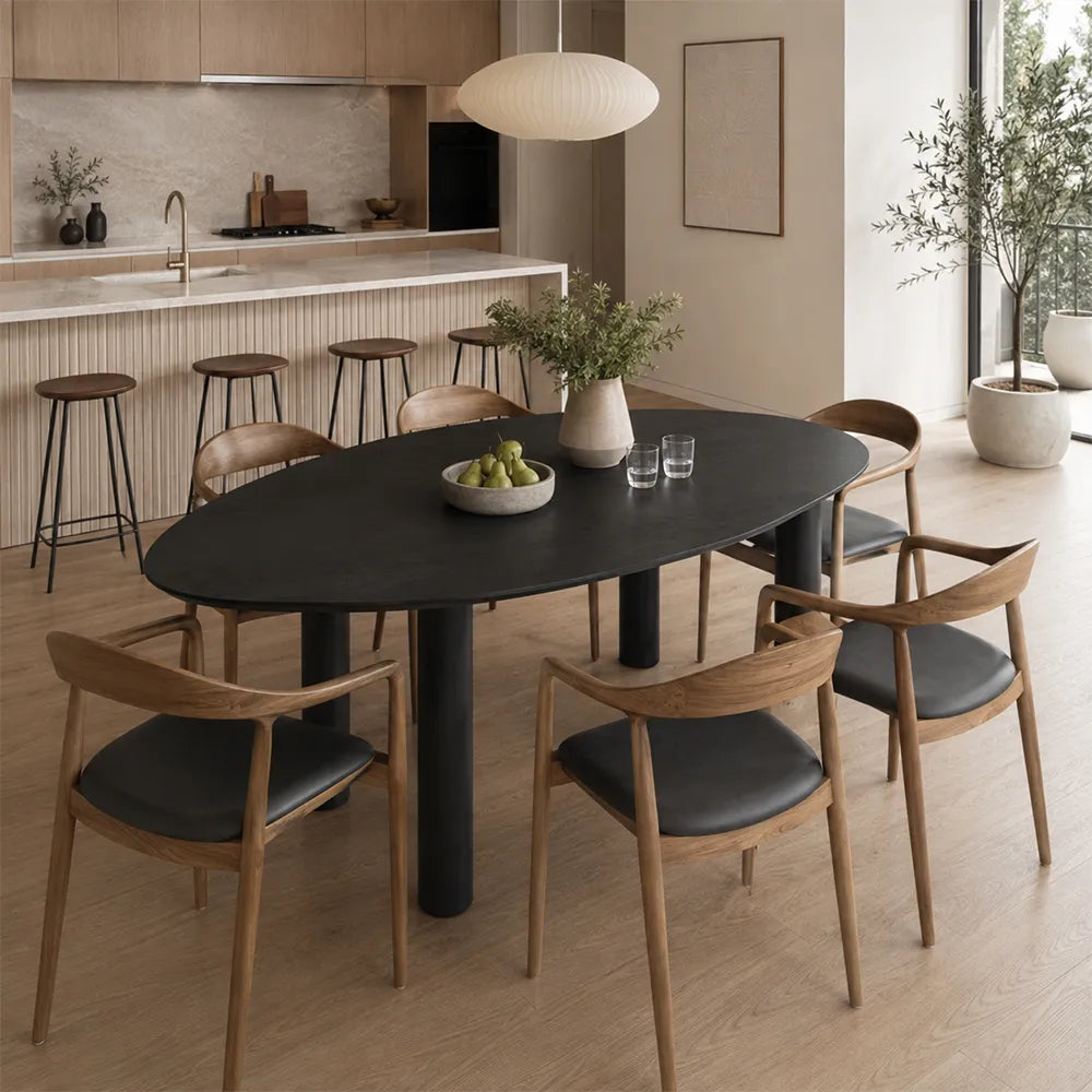 LIVARA Modern Irregular Solid Wood Dining Table with Asymmetrical Rounded Top, Organic Curved Edges, Sturdy Pine Wood Legs, 160/180cm - Black