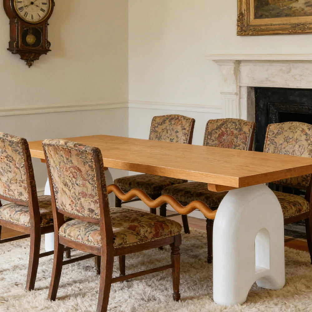 LUXORA 140/160cm Solid Wood Dining Table - French Cream Vintage Design, Sculptural Legs with Wave Crossbar, Stable Designer Table for Dining Spaces - Natural & White