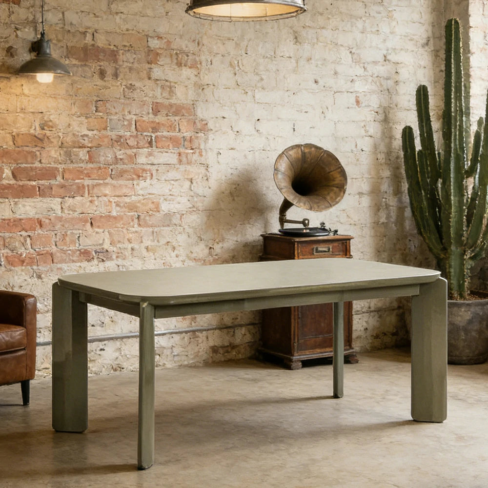 LUXORA 140/160cm Solid Wood Dining Table - Rounded Edge Design, Stable Thick Legs, Modern Artistic Table for Dining & Living Spaces - Green