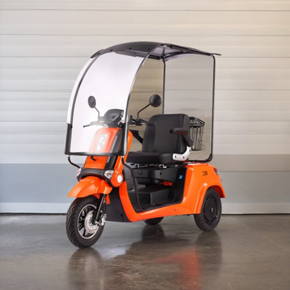 ROLLUX E2 Dual Motors 1600W 3 Wheels Mobility Scooter / With A Roof Overhang - Orange