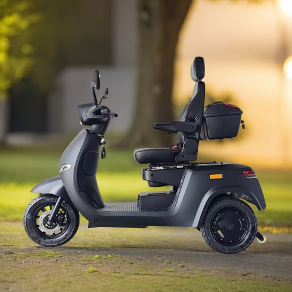 ROLLUX E3 Dual Motors 1600W 3 Wheel Mobile Scooter /Upgraded Version-With Box