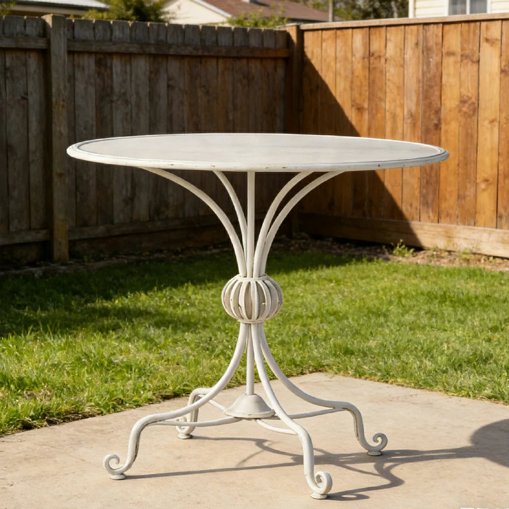 SOLARA Vintage Dining Table - Spacious Tabletop, Durable Iron Legs, Patio Balcony Garden Indoor Outdoor Table