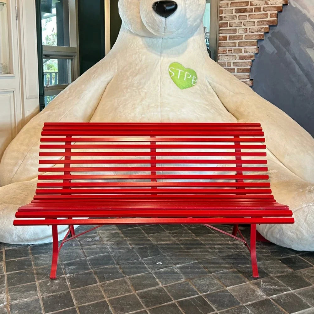 SOLARA 150/200cm Outdoor Bench - High-Strength Iron Frame, Weather-Resistant Coating, Modern Curved Design, Perfect for Gardens, Patios & Commercial Spaces - Red