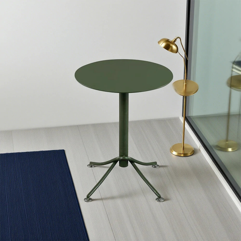 SOLARA Outdoor Aluminum - Magnesium Alloy Table - Green