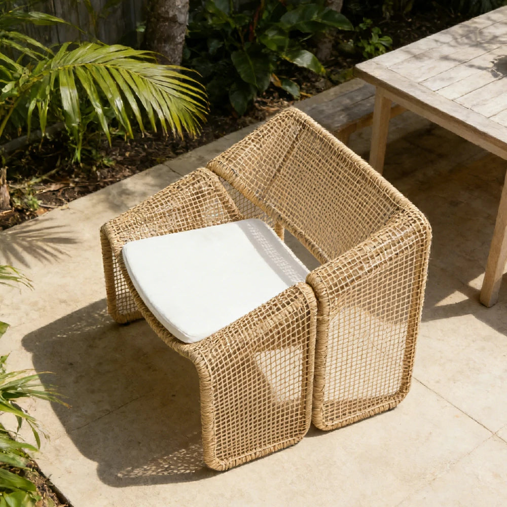 SOLARA Outdoor Rattan Armchair - Ergonomic Comfort Cushion, Powder-Coated Aluminium Frame, Square-Weave Rattan Patio Lounge Chair - Natural