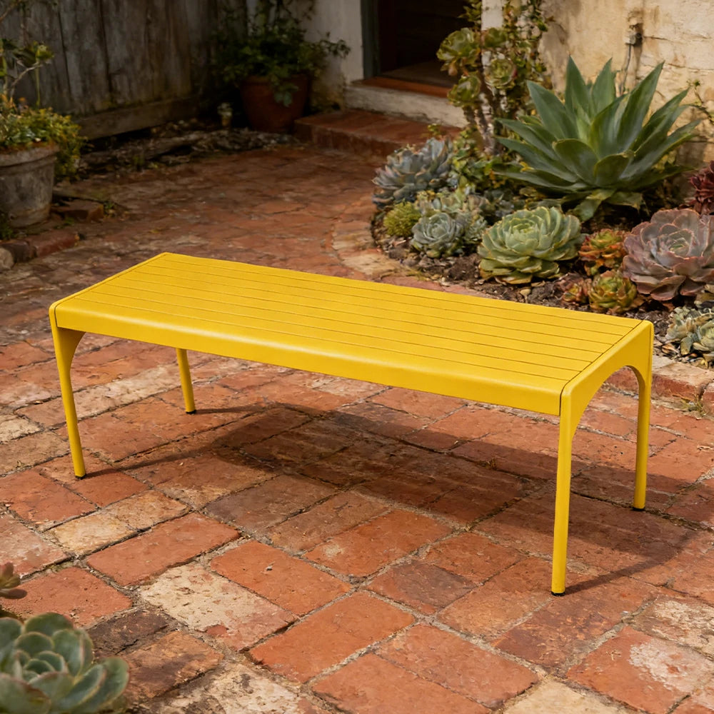 SOLARA 120/160/200cm Outdoor Dining Table - Lightweight, Durable Aluminium Frame, Powder-Coated Finish, Reinforced Legs & Rounded Corners - Garden/Patio Use - Yellow