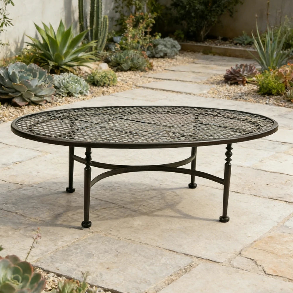 SOLARA Outdoor Oval Coffee Table - Stable Support Design, Powder-Coated Iron Alloy Frame, Durable Patio Garden Balcony Accent Table