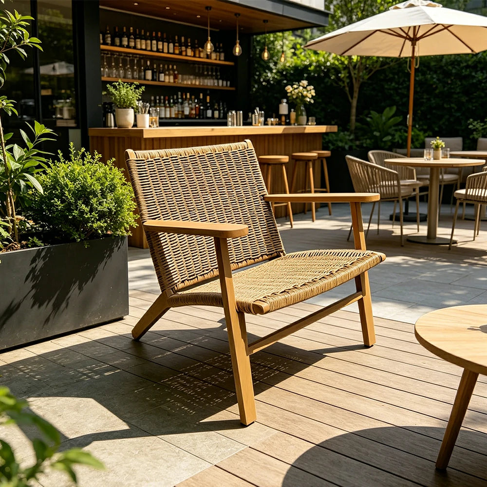 SOLARA Outdoor Rattan Lounge Chair with Reinforced Aluminium Frame - 71cm Patio Balcony Garden Chair - Natural