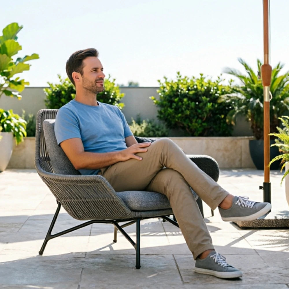 SOLARA Outdoor Rope Lounge Chair with Reinforced Aluminium Frame - 85cm Patio Balcony Garden Chair - Grey Black