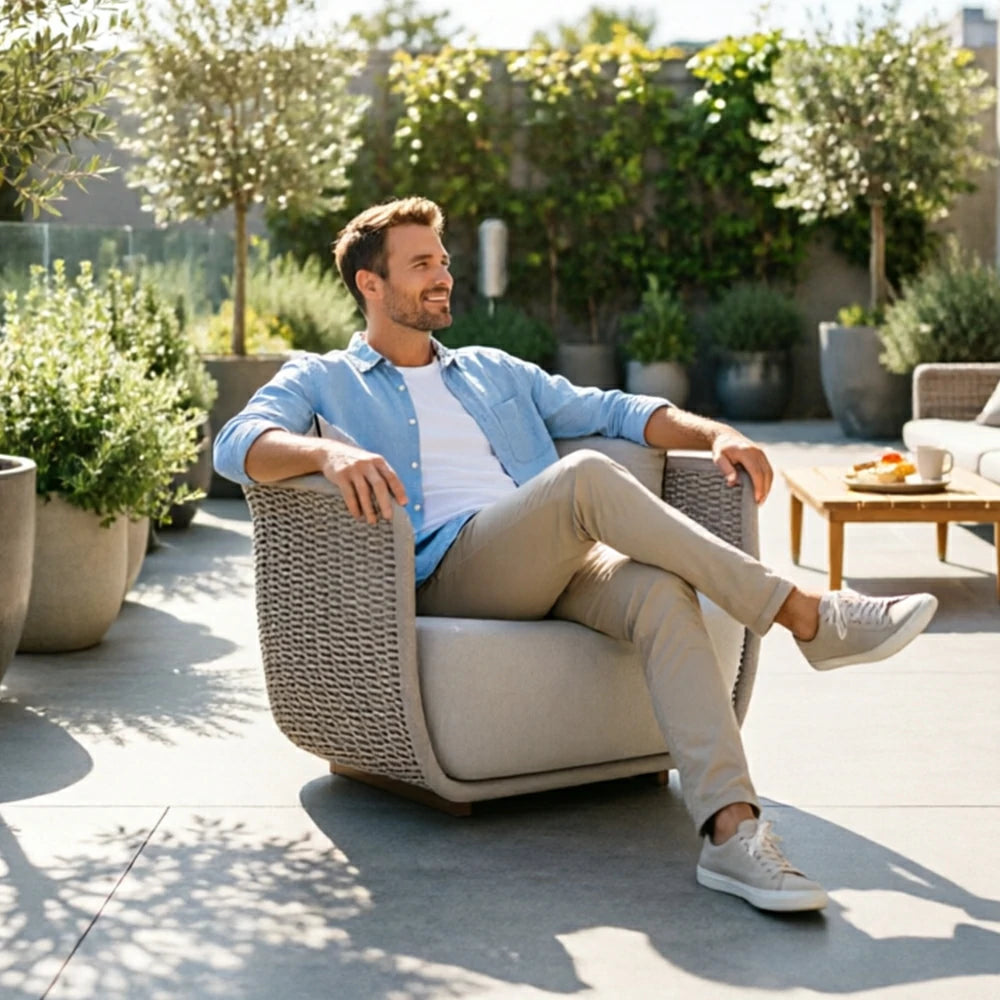 SOLARA Outdoor Single Sofa Chair with Woven Rattan Design - 95cm Patio Balcony Garden Lounge Chair - Natural