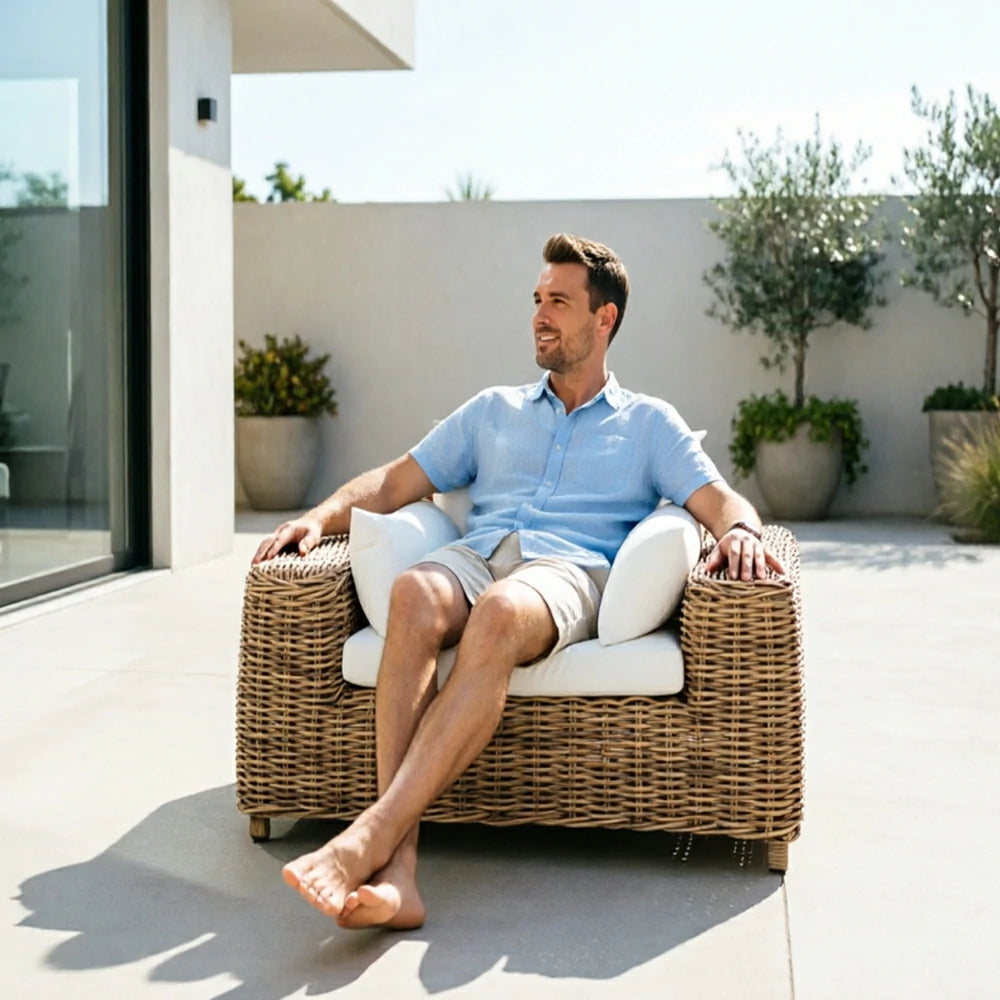 SOLARA Outdoor Single Sofa with PE Rattan Design - 100cm Patio Balcony Garden Lounge Chair - Natural White