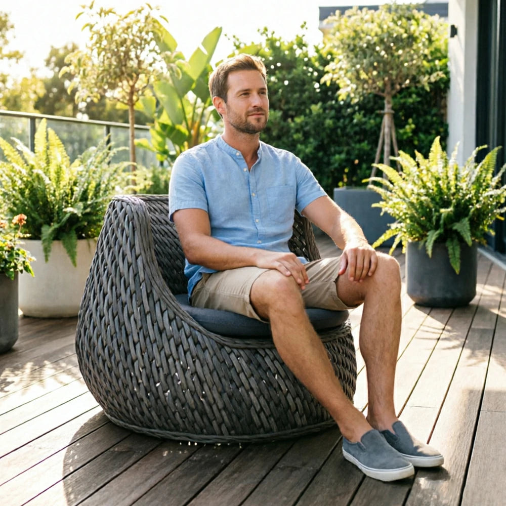 SOLARA Outdoor Single Sofa Chair with Woven Rattan Design for Patio Balcony Garden - Grey