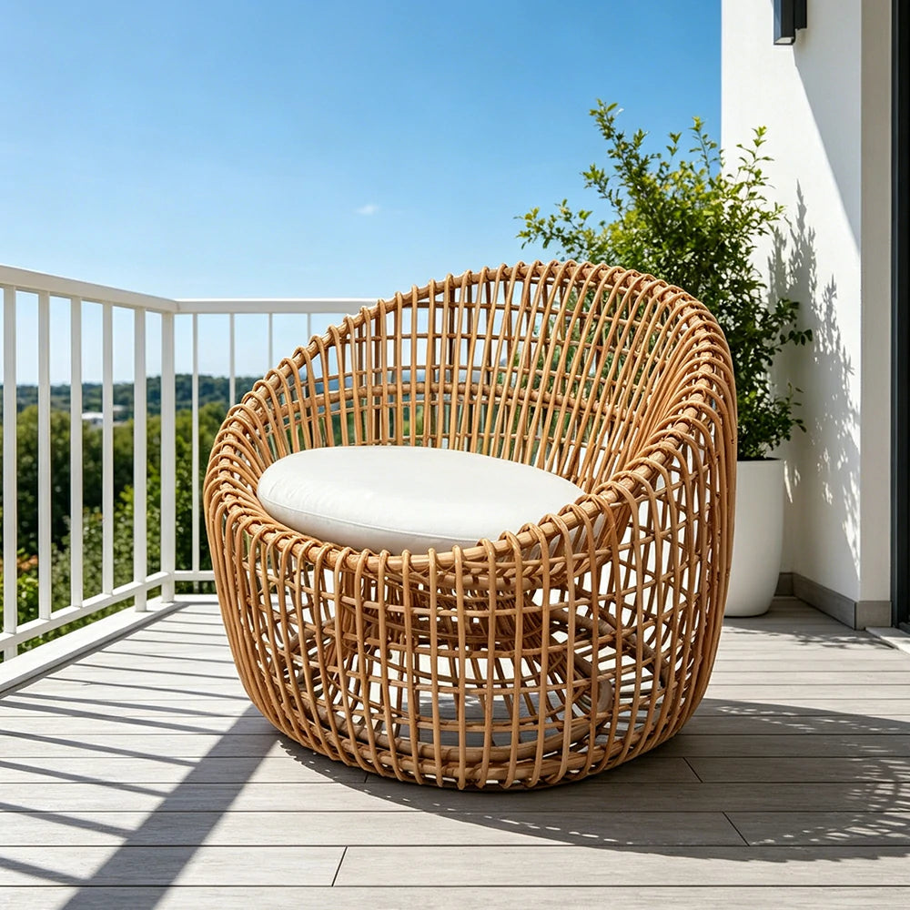 SOLARA Outdoor Round Single Sofa Chair with Imported PE Rattan for Patio Balcony Garden - Natural