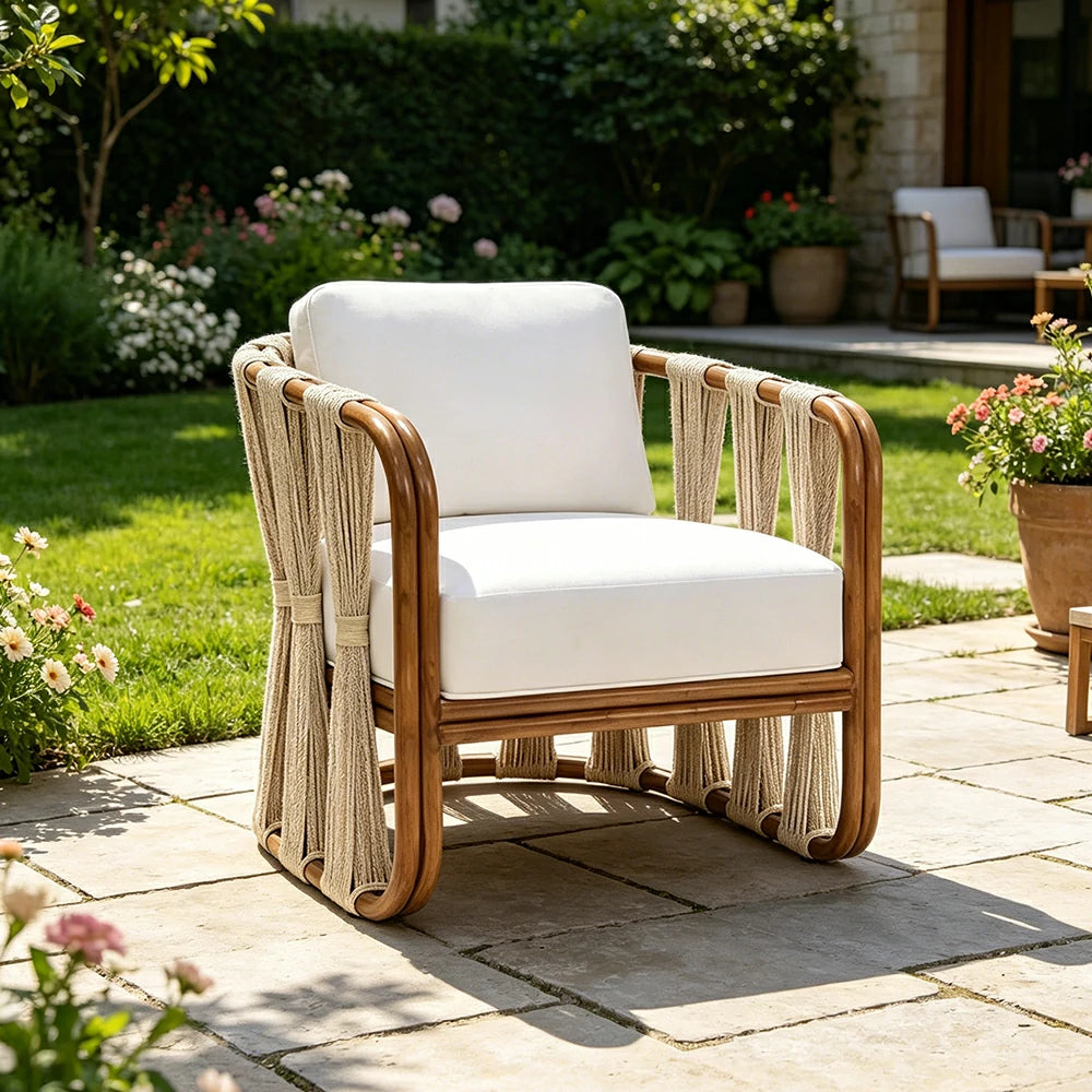 SOLARA Outdoor Rope Lounge Chair with Aluminium Frame and Cushioned Seat for Patio Garden - Light
