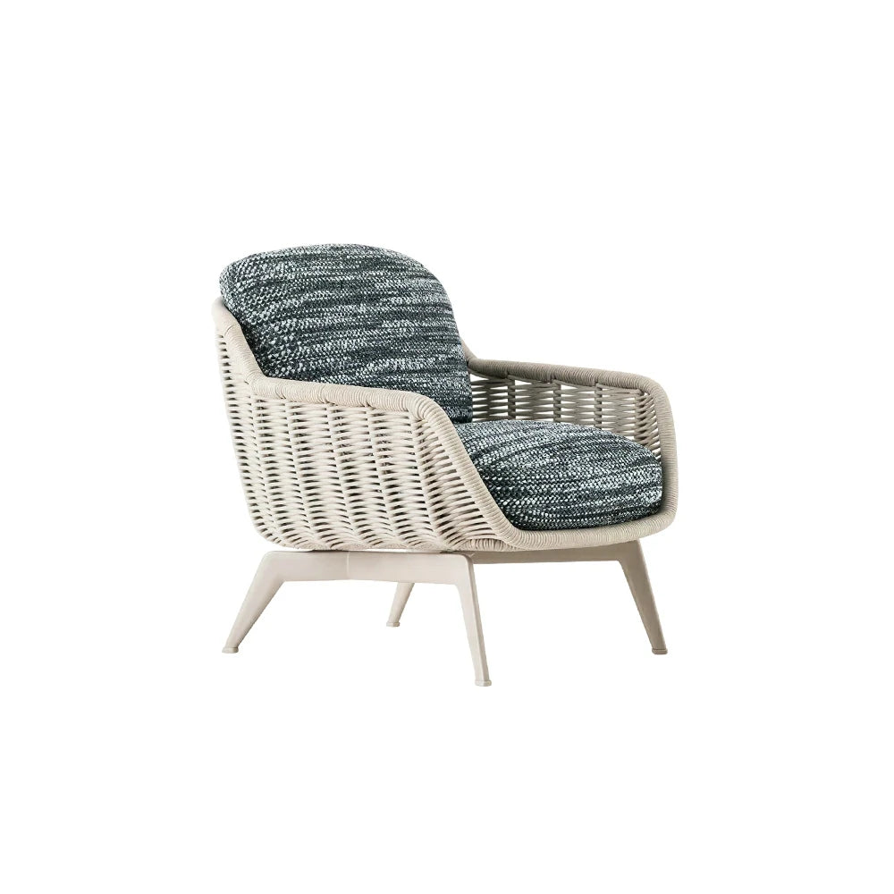 SOLARA Outdoor Rope Lounge Chair with Aluminium Legs and Cushioned Seat for Patio Garden - Light