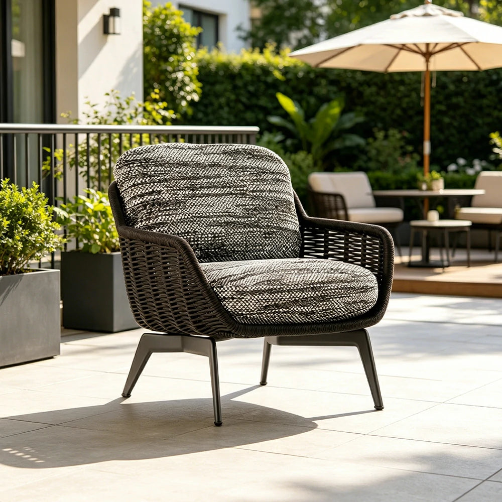 SOLARA Outdoor Rope Lounge Chair with Aluminium Legs and Cushioned Seat for Patio Garden - Dark