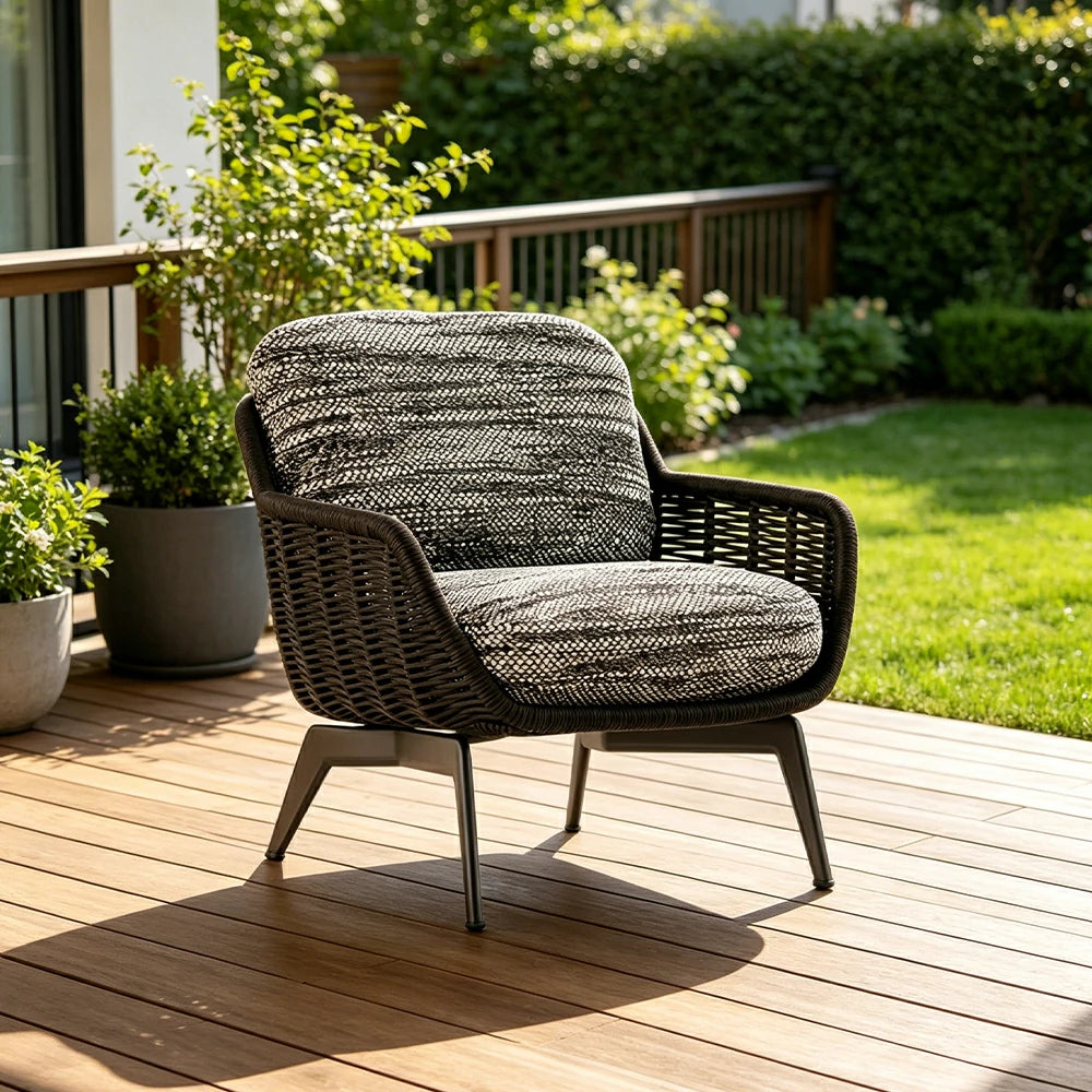 SOLARA Outdoor Rope Lounge Chair with Aluminium Legs and Cushioned Seat for Patio Garden - Dark