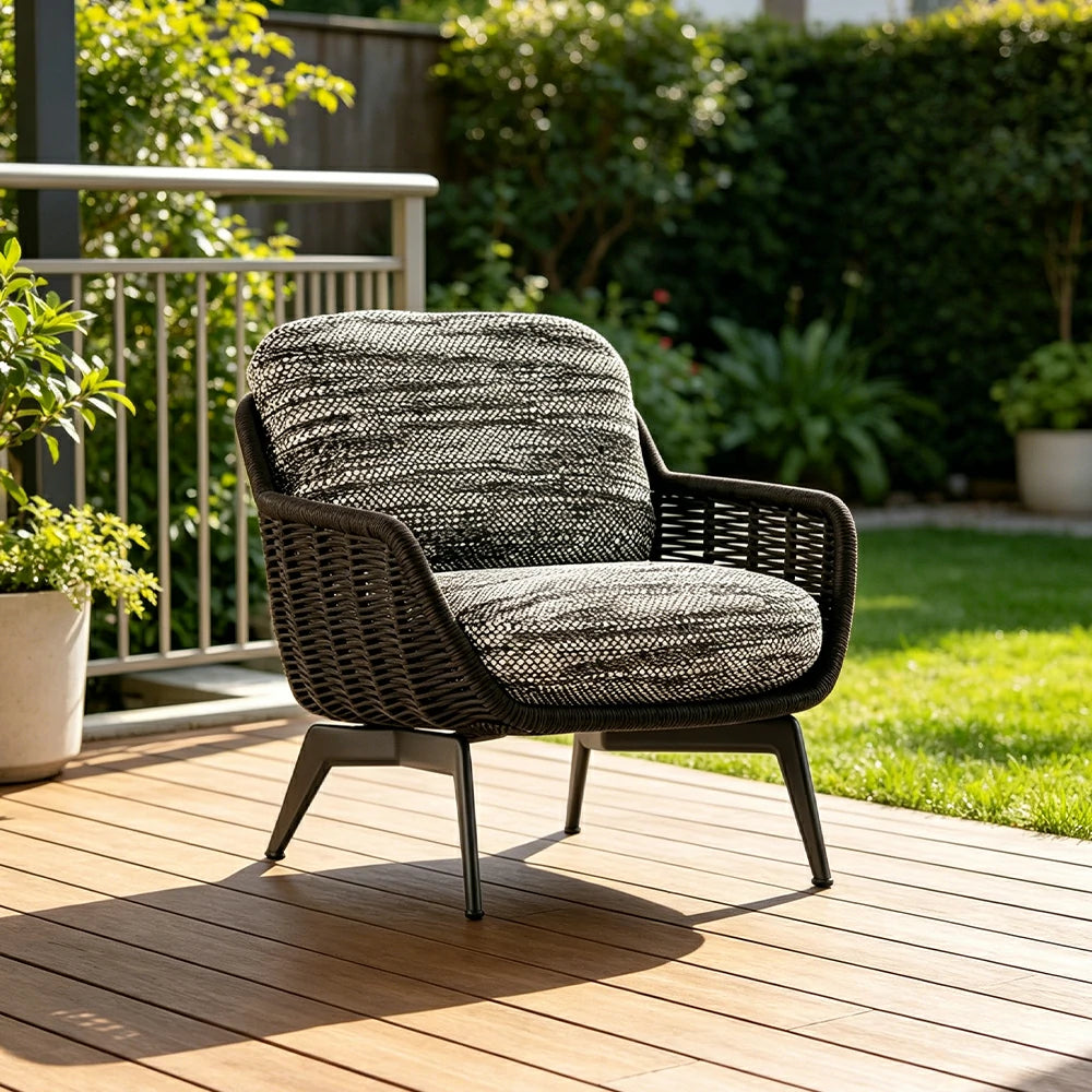 SOLARA Outdoor Rope Lounge Chair with Aluminium Legs and Cushioned Seat for Patio Garden - Dark