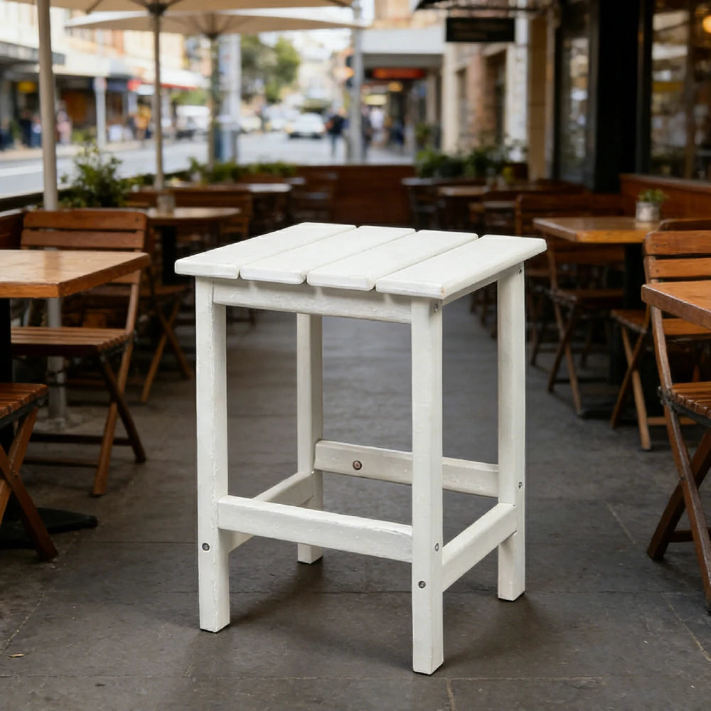 SOLARA Chair - Folding Outdoor Lounge Chair, Weather-Resistant HDPE Material, Classic Patio Garden Seating - White