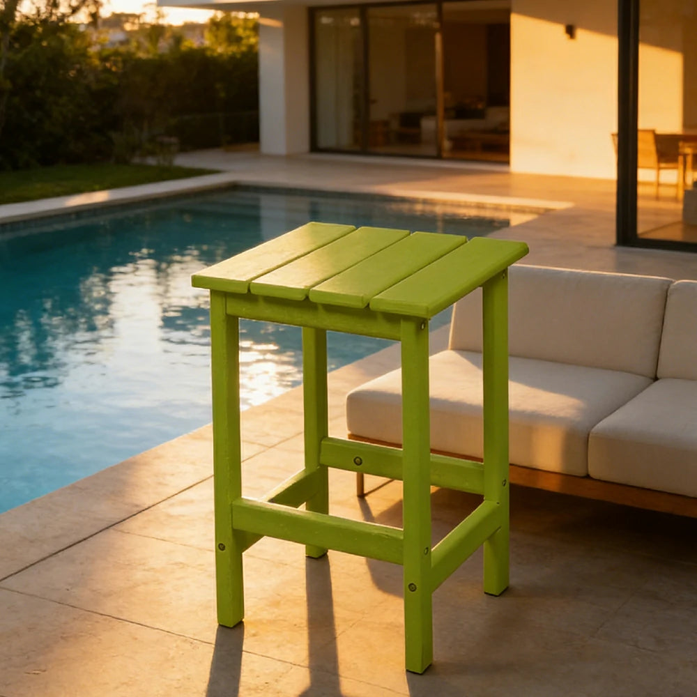 SOLARA Chair - Folding Outdoor Lounge Chair, Weather-Resistant HDPE Material, Classic Patio Garden Seating - Green