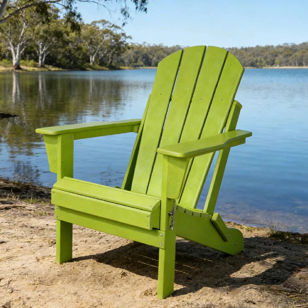 SOLARA Chair - Folding Outdoor Lounge Chair, Weather-Resistant HDPE Material, Classic Patio Garden Seating - Green