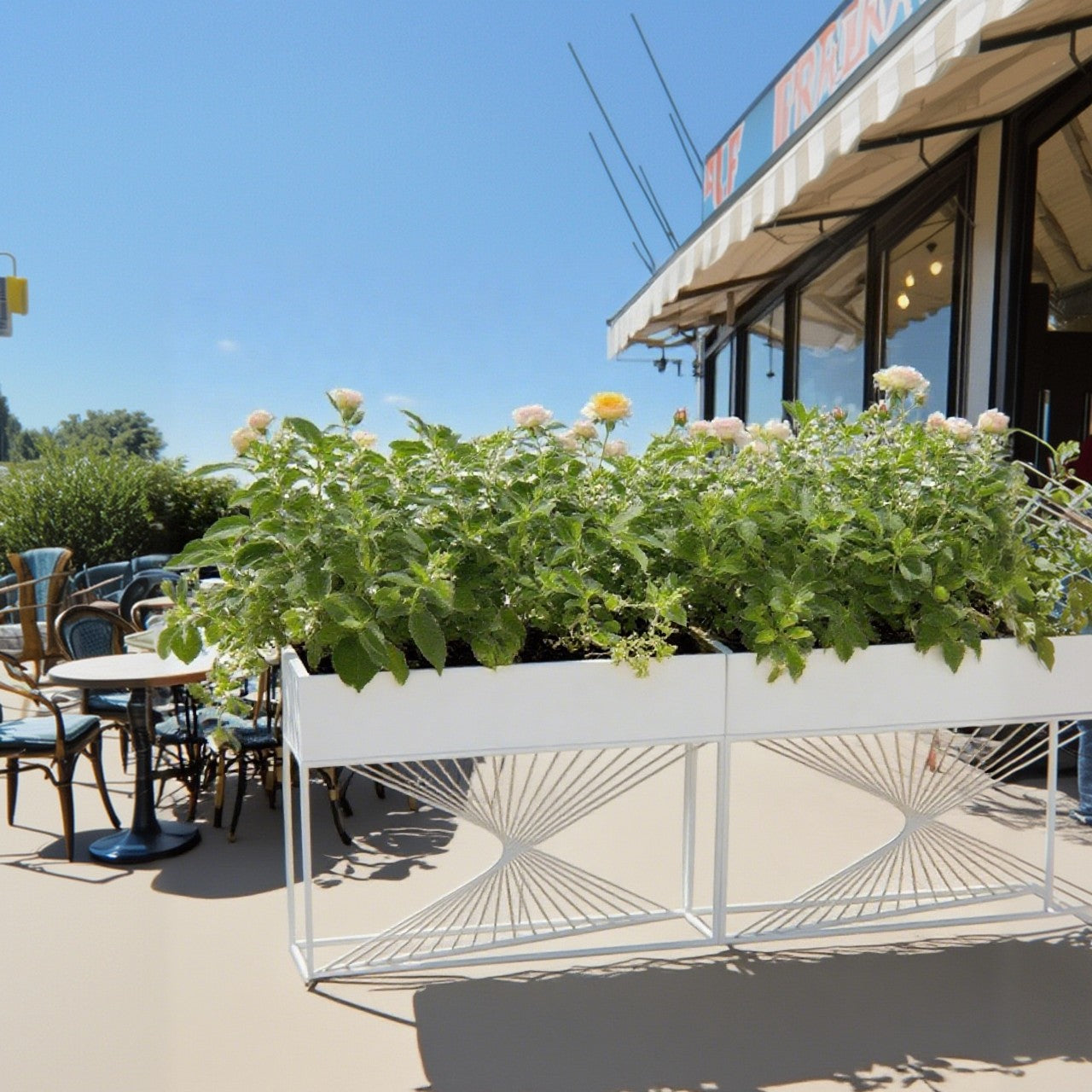 SOLARA ZFL01 Minimalist Style 120cm Modular Gold/Black/White Metal Planter with Partition FunctionSaving for Outdoor Use